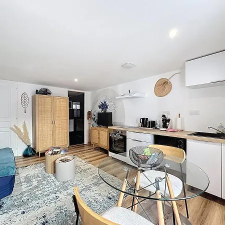 Appartement Sejour Confort Dans Un Cosy 1 Aulnat